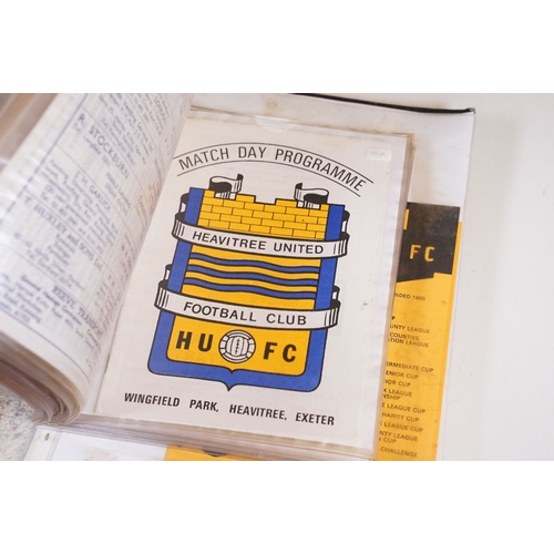 427 - Non League Football Programmes - Large collection of programmes from the 1950s onwards to include Il... 