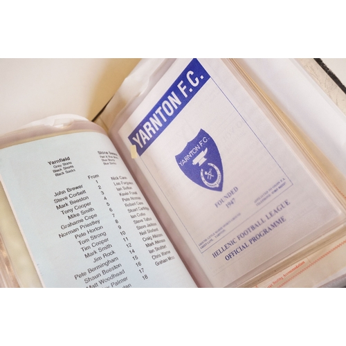 427 - Non League Football Programmes - Large collection of programmes from the 1950s onwards to include Il... 