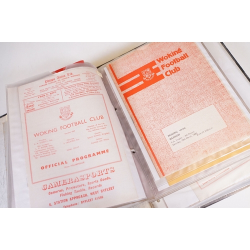 427 - Non League Football Programmes - Large collection of programmes from the 1950s onwards to include Il... 