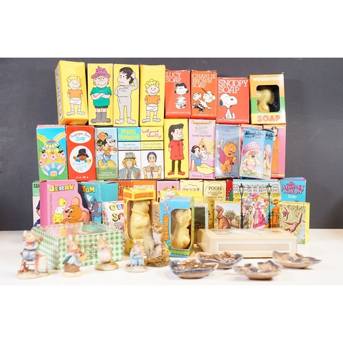 398 - A large collection of 1970's / 1980's novelty soaps within original boxes together with a small coll... 