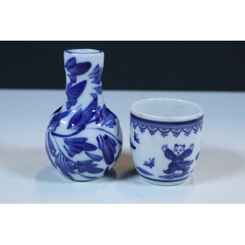 47 - Small group of Asian blue and white ceramics to include lidded cherry blossom tree jar, dragon detai... 