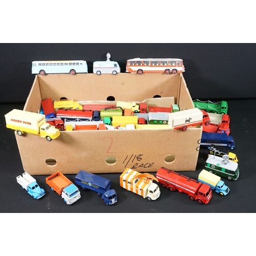 1394 - 33 Diecast models to include Dinky Atlas Editions and Corgi examples, in vg condition overall