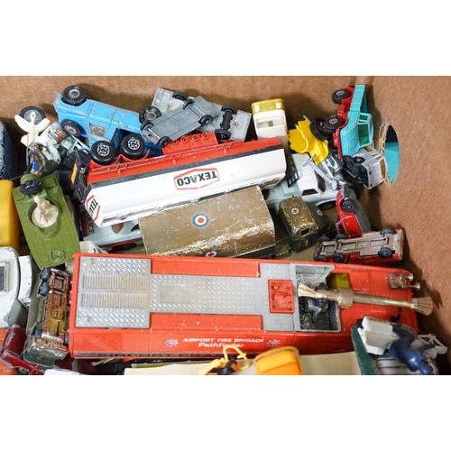 1396 - Around 100 Mid 20th C onwards playworn diecast models to include Corgi, Dinky, Mattel Hot Wheels and... 