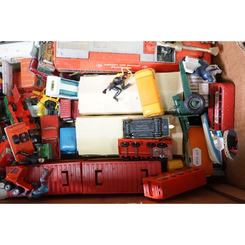 1396 - Around 100 Mid 20th C onwards playworn diecast models to include Corgi, Dinky, Mattel Hot Wheels and... 