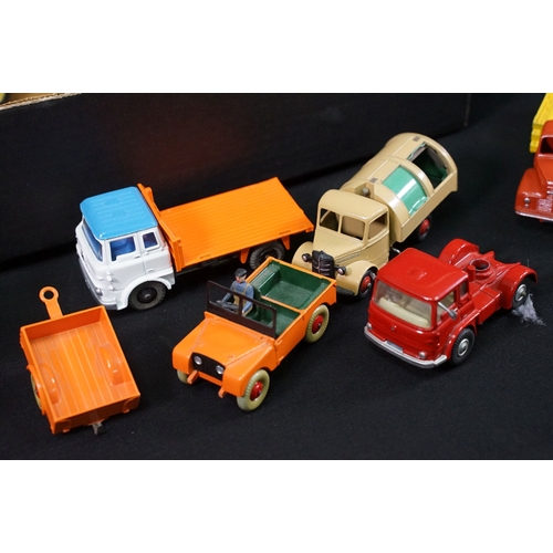 1399 - 30 Mid 20th C onwards diecast models to include Dinky and Corgi examples, with signs of reconditioni... 