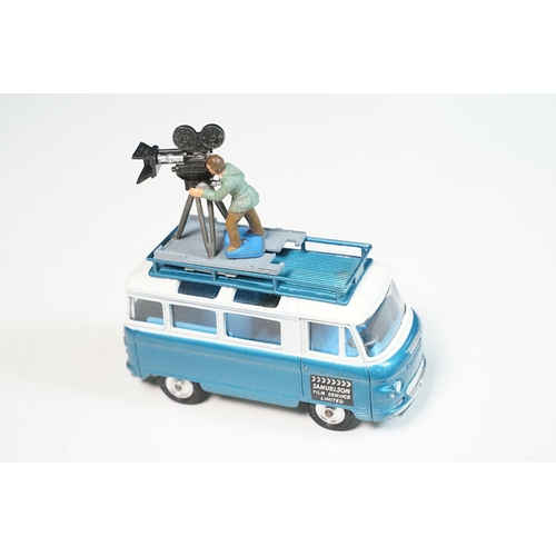 1402 - Boxed Corgi 479 Commer Mobile Camera Van diecast model with cameraman figure, diecast vg with minor ... 