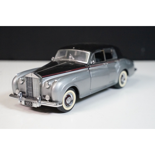 1403 - Three Franklin Mint diecast models to include 1967 Morris Mini Cooper with tag, 1955 Rolls Royce Sil... 