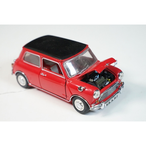 1403 - Three Franklin Mint diecast models to include 1967 Morris Mini Cooper with tag, 1955 Rolls Royce Sil... 