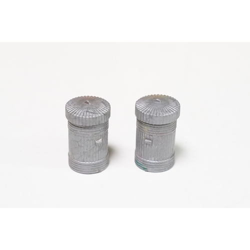 1418 - Four boxed Dinky commercial diecast models to include 917 Mercedes Benz Truck and Trailer (with inne... 