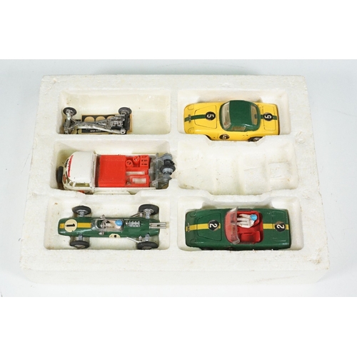 1420 - Boxed Corgi Gift Set No 37 diecast model set (missing trailer, diecast showing play worn but gd over... 