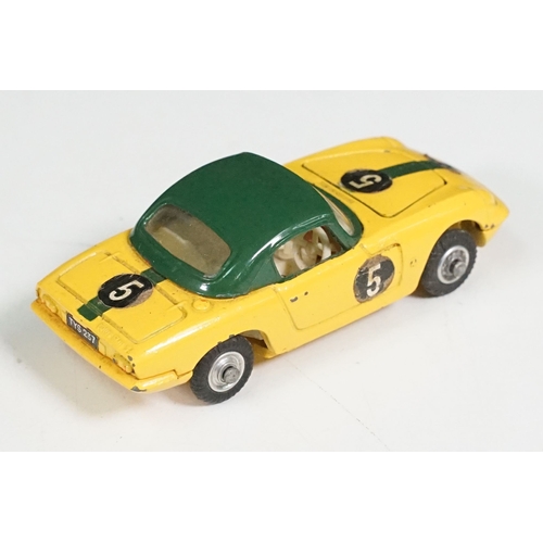 1420 - Boxed Corgi Gift Set No 37 diecast model set (missing trailer, diecast showing play worn but gd over... 