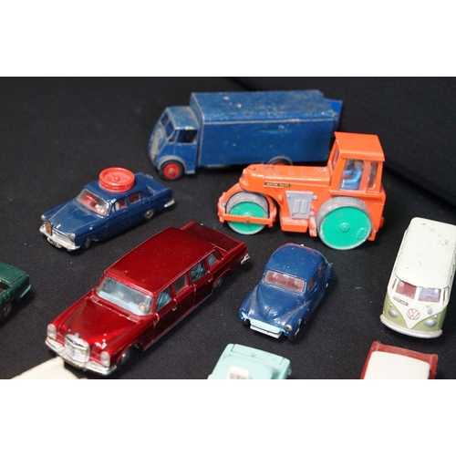 1422 - 40 Mid 20th C play worn diecast models to include Corgi & Dinky featuring Dinky Police Ford Escort, ... 