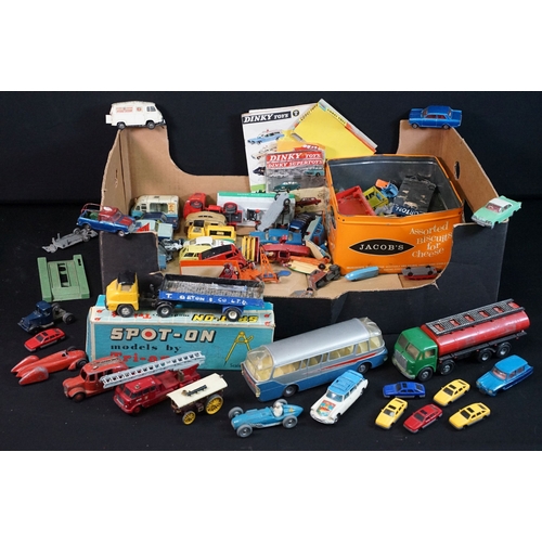 1423 - Quantity of mid 20th C play worn diecast models to include Triang Spot On, Corgi and Dinky featuring... 