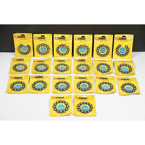 1386 - 20 Carded Corgi 1353 Golden Jacks 12 Take off Wheels sets, all complete and unopened, showing card b... 