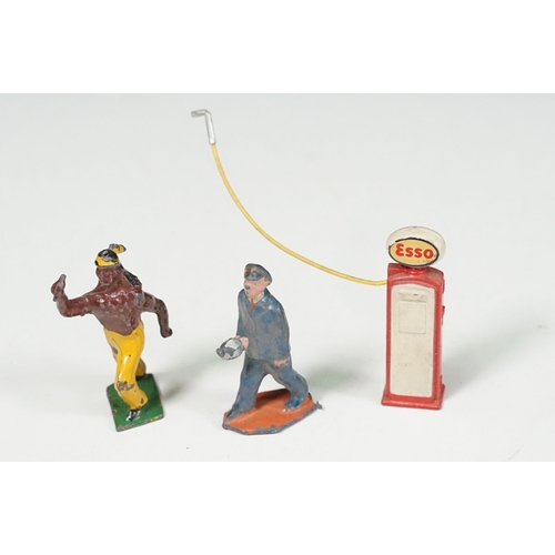 1430 - Two Dinky diecast models and sets to include 63 Mayo Composite Aircraft and 772 British Road Signs, ... 