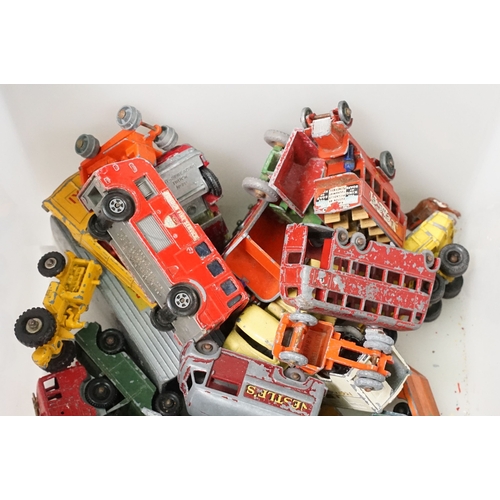 1433 - Collection of play worn mid 20th C mainly Matchbox Lesney diecast models to include Shop Accessory P... 