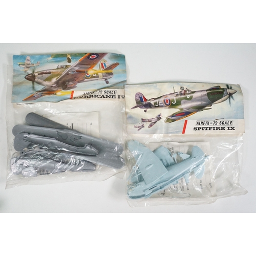 1438 - Large collection of mainly Corgi & Dinky accessories to include 3 x boxed Dinky 13978 One Dozen Tyre... 