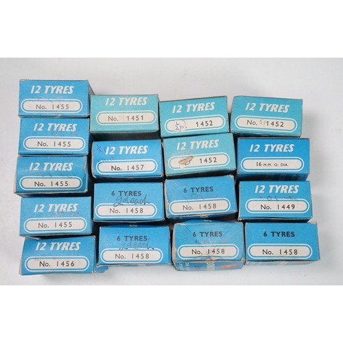 1438 - Large collection of mainly Corgi & Dinky accessories to include 3 x boxed Dinky 13978 One Dozen Tyre... 