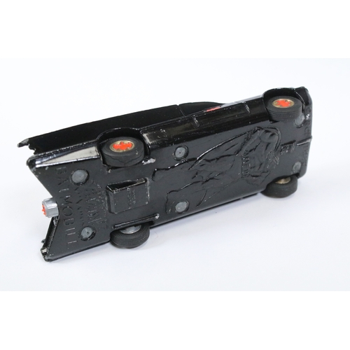 1475 - Boxed Corgi 267 Rocket Firing Batmobile diecast model with both Batman & Robin figures, secret instr... 