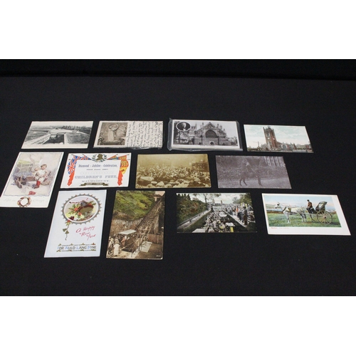 A large collection of early to late 20th century printed and real photo ...