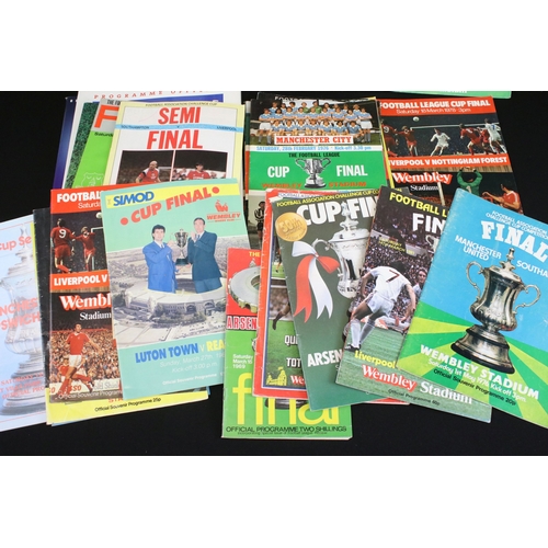 Football Programmes - Large collection of big match football programmes ...
