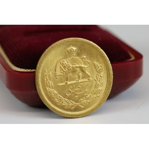 412 - Iranian gold Pahlavi coin, approx 8.13g