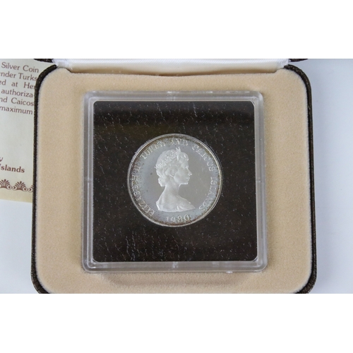 415 - A Royal Canadian Mint 1972 annual coin year set to include silver together with a Turks And Caicos I... 