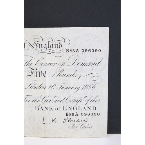 418 - A United Kingdom Bank of England White £5 banknote, serial numbered B85A 096390 with Chief Cashier L... 