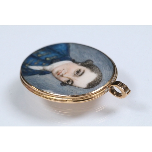 10 - 18th Century portrait miniature pendant having an oval panel featuring a portrait of a gentleman wea... 