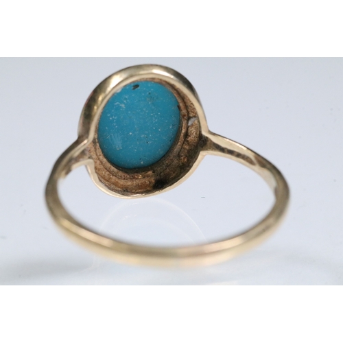53 - 9ct gold and turquoise coloured stone ring being set with an oval cabochon. Hallmarked Sheffield 199... 