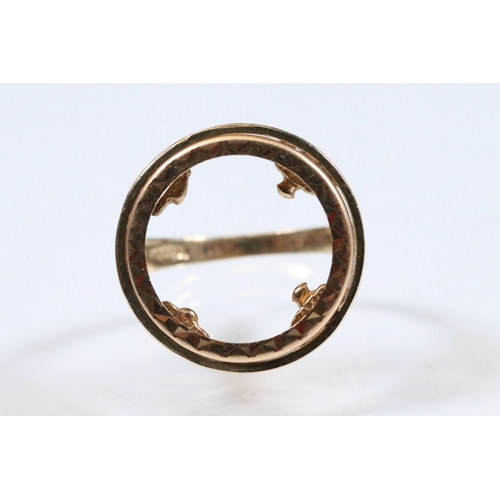 233 - Group of 9ct gold jewellery to include a coin ring mount with pierced shoulders (hallmarked Sheffiel... 