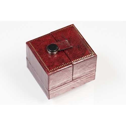 49 - Platinum and diamond ring. The ring being set with a round old cut diamond, flanked by four further ... 