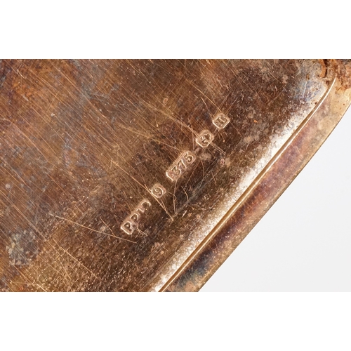 12 - Art Deco 9ct gold compact, together with a 9ct gold cigarette case. The compact of octagonal form wi... 