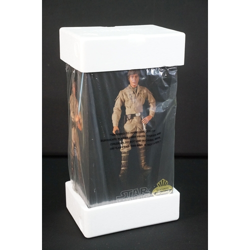 Star Wars - Two boxed Sideshow Collectables Exclusive figures to ...