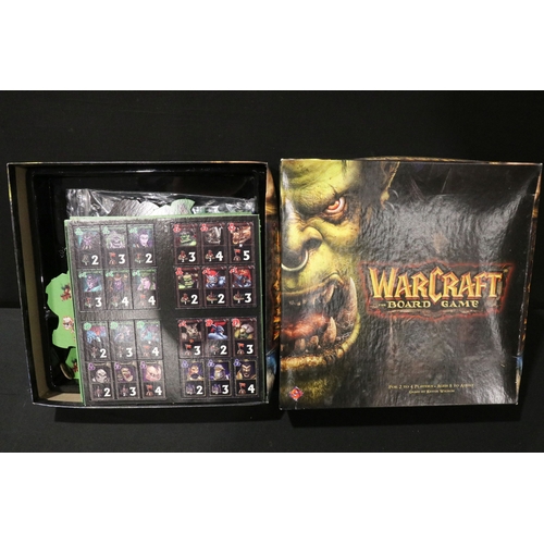 61 - Games Workshop / Fantasy Gaming - Seven boxed games to include MB Hero Quest, MB Space Crusade, Game... 
