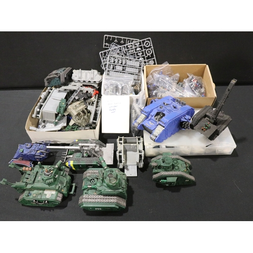 86 - Games Workshop - Collection of plastic figures, accessories and vehicles to include Space Marine and... 