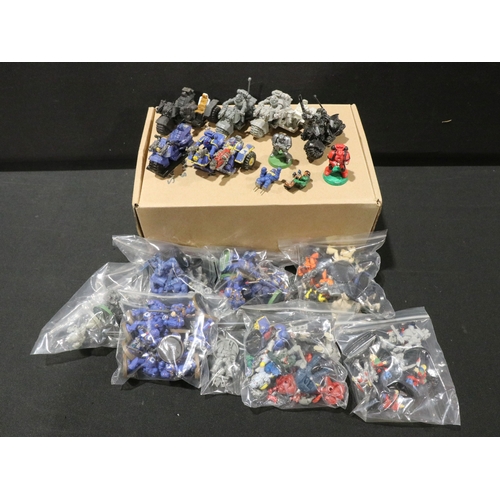 86 - Games Workshop - Collection of plastic figures, accessories and vehicles to include Space Marine and... 
