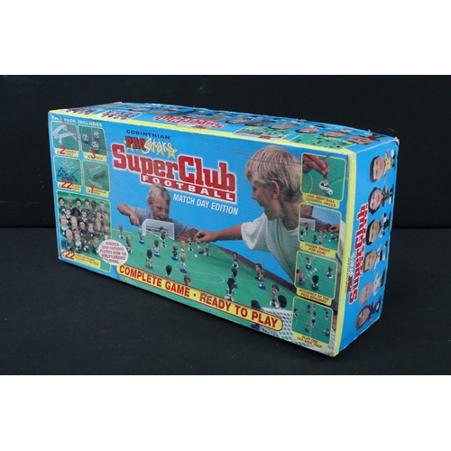 88 - Football - 35 Corinthian figures along with boxed Corinthian Super Club set and a quantity of footba... 