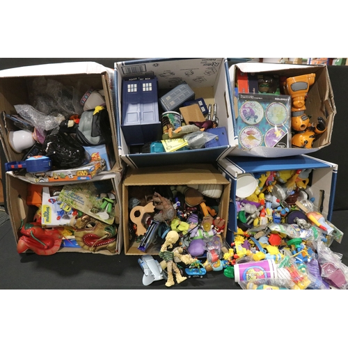 65 - Large quantity of toys, figures and collectables to include The Simpsons, Doctor Who, Star Wars, Tee... 