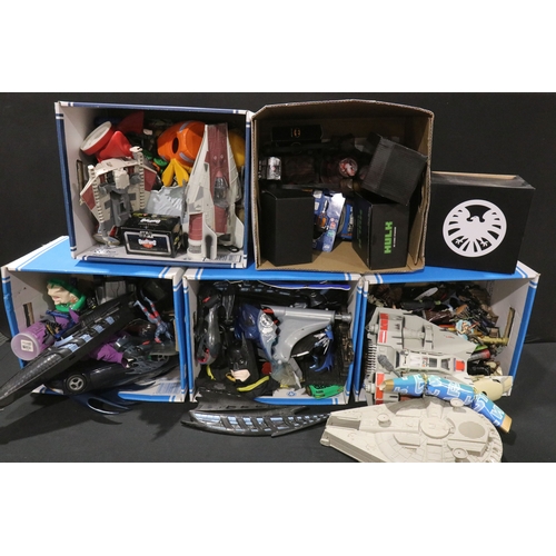 98 - Large collection of Sci Fi and TV related toys, figures and collectables to include Star Wars, Batma... 
