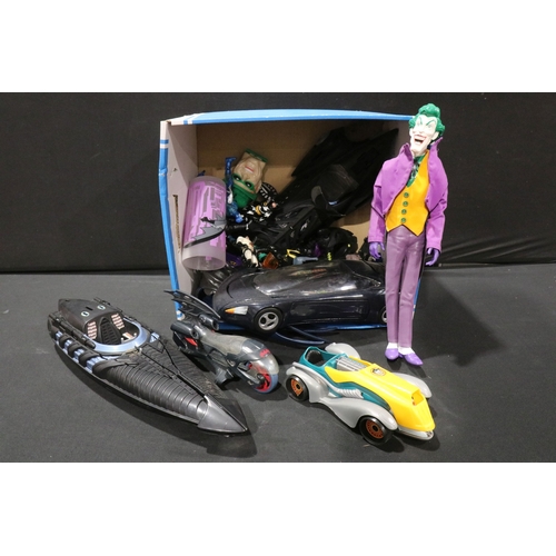 98 - Large collection of Sci Fi and TV related toys, figures and collectables to include Star Wars, Batma... 