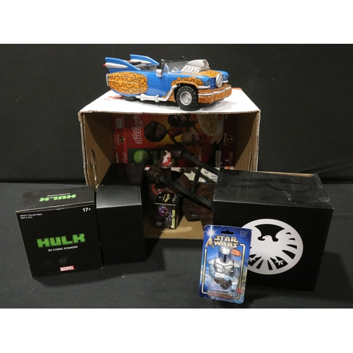 98 - Large collection of Sci Fi and TV related toys, figures and collectables to include Star Wars, Batma... 