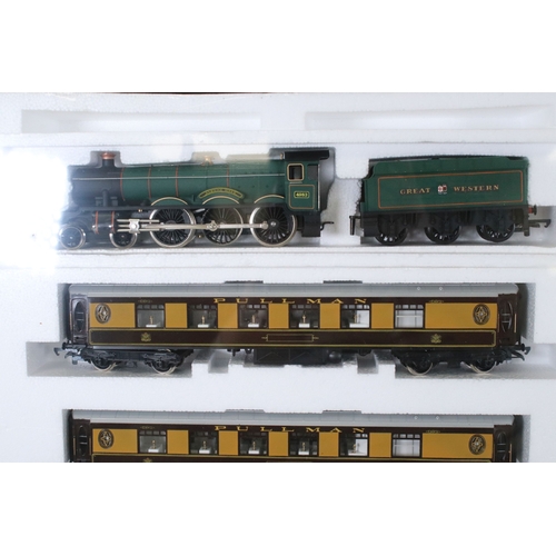 Boxed Hornby OO gauge R687 Silver Jubilee Pullman Electric Train Set ...