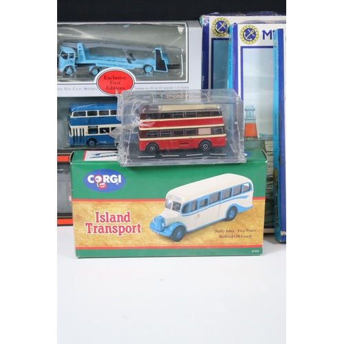 273 - 28 Boxed / cased diecast models to include Oxford Diecast Omnibus, Corgi Original Omnibus, EFE Exclu... 