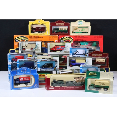 280 - 43 Boxed diecast / plastic models and sets to include 2 x Wheelers sets, Corgi Trackside, Cararama, ... 
