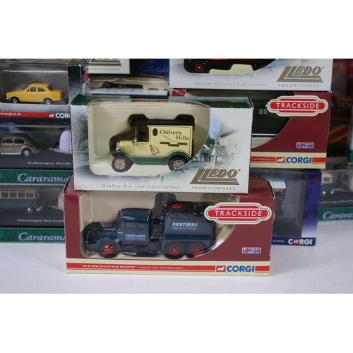 280 - 43 Boxed diecast / plastic models and sets to include 2 x Wheelers sets, Corgi Trackside, Cararama, ... 