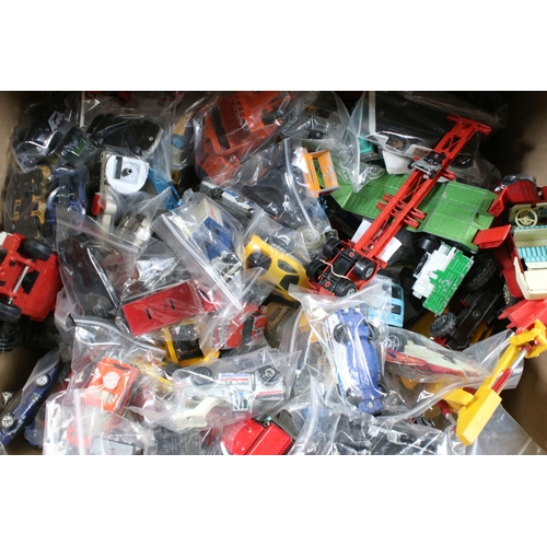 301 - Large collection of playworn diecast models to include Matchbox, Britains, Corgi, Mattel Hot Wheels,... 
