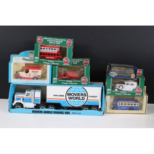 302 - 40 Boxed diecast models to include Matchbox Models Of Yesteryear, Lledo Days Gone, Corgi, Matchbox M... 
