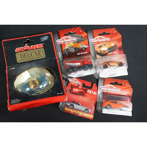 378 - 32 Carded / boxed Majorette diecast models featuring various series, include multi model sets, Sonic... 