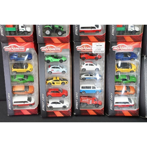 378 - 32 Carded / boxed Majorette diecast models featuring various series, include multi model sets, Sonic... 